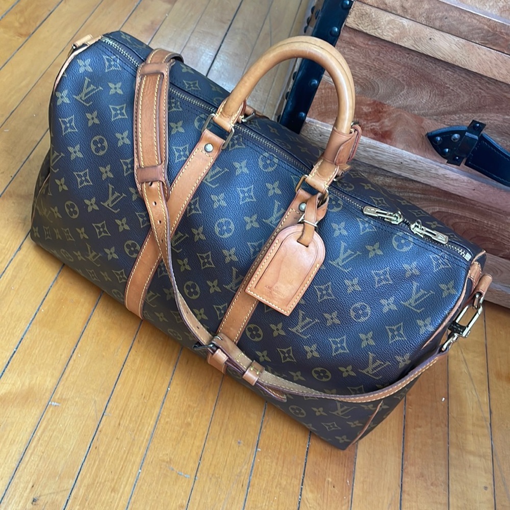 Louis Vuitton Bandouliere Keepall 45 Travel Bag.
